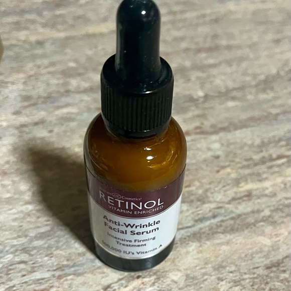 NIB Retinol anti-wrinkle intensive firming serum & Yves Rocher makeup removal - Picture 2 of 16